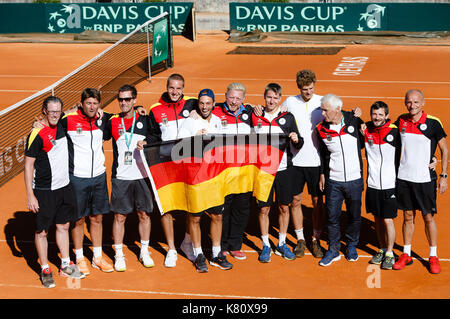 Oeiras, POR, 17. September 2017: Boris Becker nach dem 3:2-Sieg Deutschlands im Davis-Cup-Play-Off-Spiel gegen Portugal im Centro Desportivo Nacional Jamor in Oeiras/Lissabon. Quelle: Frank Molter/Alamy Live News Stockfoto