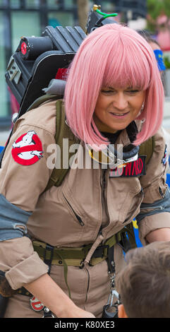 Bournemouth, Dorset, Großbritannien. 17 Sep, 2017. Bewaffnete Polizei und ghostbusters halten Bournemouth sicher! Credit: Carolyn Jenkins/Alamy leben Nachrichten Stockfoto