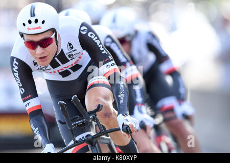 Team Sunweb fertig aus stark die Goldmedaille als Außenseiter den Titel bei den mannschaftszeitfahren am Eröffnungstag der Strassen-WM in Bergen, Norwegen zu sichern. Stockfoto