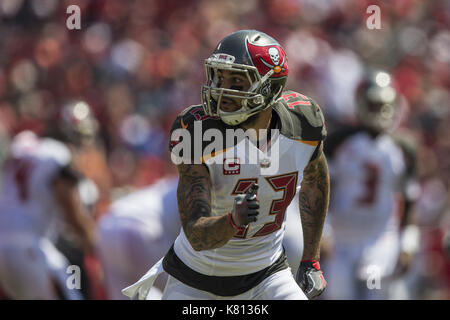 Tampa, Florida, USA. 17 Sep, 2017. Tampa Bay Buccaneers wide receiver Mike Evans (13) während das Spiel gegen die Chicago Bears am Sonntag, den 17. September 2017 bei Raymond James Stadion in Tampa, Florida. Credit: Travis Pendergrass/ZUMA Draht/Alamy leben Nachrichten Stockfoto