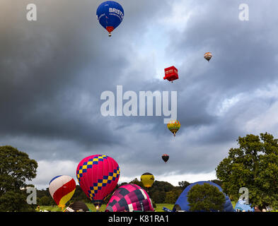 Longleat Sky Safari gehalten an Loingleat Safari Park in Warminster Wilts. Stockfoto