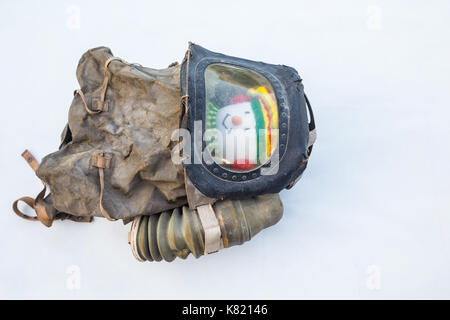Baby's Zweiten Weltkrieg Gas Mask Stockfoto
