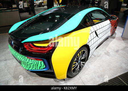 Automobilhersteller aus der ganzen Welt präsentieren ihre neuesten Modelle und Concept Cars auf der diesjährigen IAA Pkw in Frankfurt, Deutschland Stockfoto