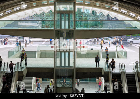 Lissabon Portugal Oriente Bahnhof wurde der spanische Architekt Santiago Calatrava anvertraut, und es wurde 1998 für die Expo '98 abgeschlossen Stockfoto