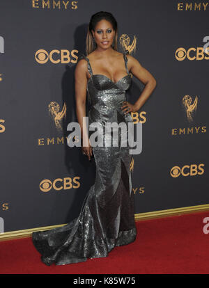 Los Angeles, CA, USA. 17 Sep, 2017. 17. September 2017 - Los Angeles, Kalifornien - Laverne Cox. 69. jährlichen Primetime Emmy Awards - Ankunft bei Microsoft Theater in Los Angeles statt. Credit: Birdie Thompson/AdMedia/ZUMA Draht/Alamy leben Nachrichten Stockfoto