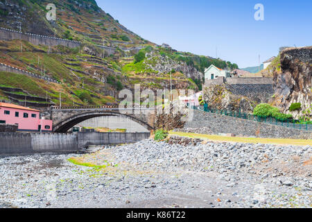 Ribeira da JANELA. Ländliche Landschaft der Insel Madeira, Portugal Stockfoto