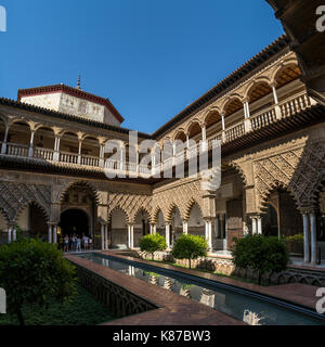 Dirnen Innenhof (Patio de Las Doncellas) im Alcázar von Sevilla. Sevilla, Andalusien, Spanien Stockfoto
