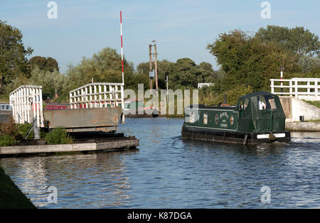 Sandfield Swing Bridge bei Saul Kreuzung Gloucester & Schärfe Kanal in Gloucestershire, Großbritannien Stockfoto