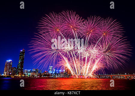 Seoul International Fireworks Festival in Südkorea. Stockfoto