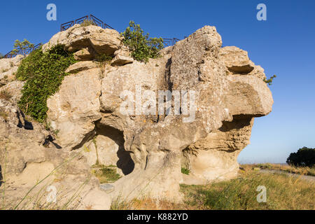 Enna (Sizilien, Italien) - Rock von Ceres, ein wichtiger Ort für die Verehrung der Göttin, jetzt archäologischen Standort in der Uptown von Enna Stockfoto