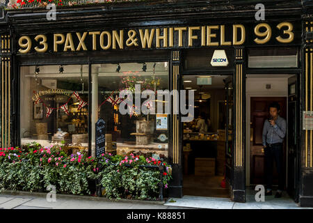 Paxton und Whitfield Cheese Shop, Jermyn Street, St James's, London, UK Stockfoto