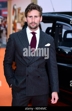 Edward Holcroft Teilnahme an der Weltpremiere von kingsman: Der goldene Kreis, bei Cineworld in Leicester Square, London. Bild Datum: Montag, den 18. September. Foto: Ian West/PA-Kabel Stockfoto