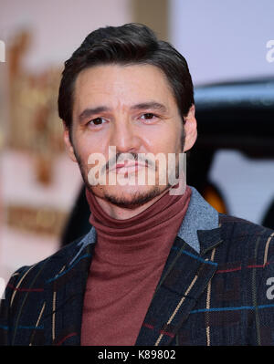 Pedro Pascal die Teilnahme an der Uraufführung von kingsman: Der goldene Kreis, bei Cineworld in Leicester Square, London. Bild Datum: Montag, den 18. September. Foto: Ian West/PA-Kabel Stockfoto