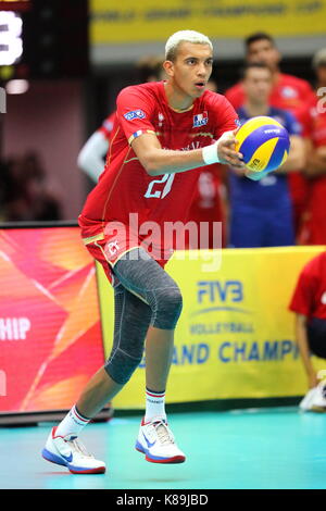 Osaka, Japan. 16 Sep, 2017. Barthelemy Chinenyeze (FRA) Volleyball: FIVB World Grand Champions Cup 2017 Männer zwischen Frankreich 1-3 Italien im Osaka Municipal Central-Gymnasium in Osaka, Japan. Credit: Naoki Nishimura/LBA SPORT/Alamy leben Nachrichten Stockfoto