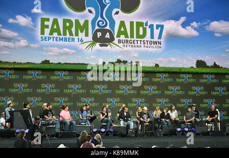 Burgettstown, PA, USA. 16 Sep, 2017. Pressekonferenz auf der Farm AID 2017 BURGETSTOWN, PA. Am 16. SEPTEMBER 2017. Foto © Jeff Moore Credit: Jeff Moore/ZUMA Draht/Alamy leben Nachrichten Stockfoto