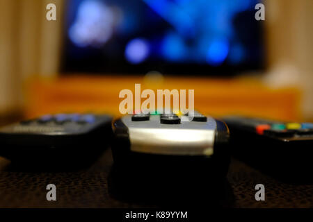 Drei Fernbedienungen Stockfoto