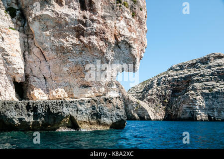 Deep Blue Waters in der Blauen Grotte, Malta Stockfoto