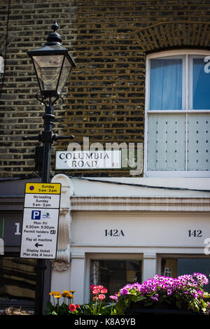 Die Columbia Road Sign blickt auf den berühmten Blume narket Stockfoto