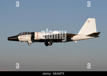 Einer von nur drei WB-57 F Canberras verbleibenden flugfähig Landung in Mildenhall und von der NASA auf großer Höhe Prüfung und Probenahme Missionen geflogen. Stockfoto