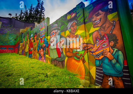 QUITO, Ecuador, 20. AUGUST 2017: Schöne Street Graffiti an der Wand im Zentrum von Quito, Ecuador Stockfoto