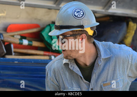 Die Boulder Mountain Fire Protection District, eine freiwillige Feuerwehr, hat Full-time Brand mitigation Experten, die auch als Feuerwehrmänner trainted. Stockfoto