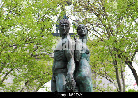 Bailey Brunnen im Freien Skulptur in New York City an der Stelle der drei Brunnen aus dem 19. Jahrhundert im Grand Army Plaza, Brooklyn, New York, United States. Stockfoto