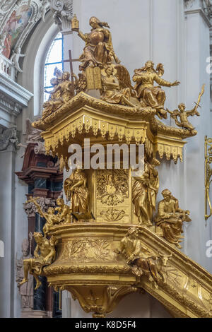 Deutschland, Niederbayern, Passau, St. Stephen's Cathedral, Anbauteile innen Stockfoto