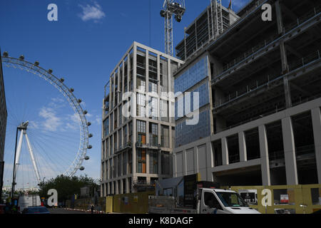 Die Entwicklung der Southbank auf die York Road London England Stockfoto