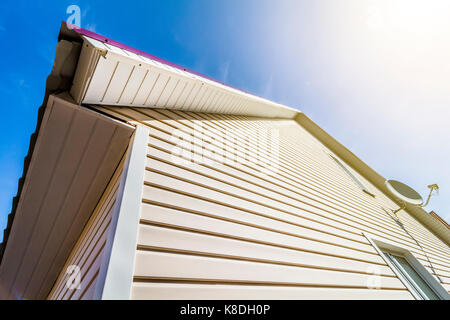 Fassade eines privaten Hauses hautnah. Stockfoto