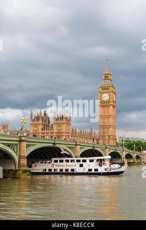 Blick auf die Themse, die Westminster Bridge, London, England, Großbritannien, Houses of Parliament, Big Ben Stockfoto