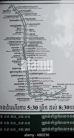 Bus Route Zeichen Bürgersteige Wege Bürgersteige das Recht zu gehen Fußgängerzonen Phnom Penh Kambodscha ein Entwicklungsland in Südostasien Stockfoto