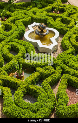 England, Cotswolds, Gloucestershire, Winchcombe, Sudeley Castle, The Knot Garden Stockfoto