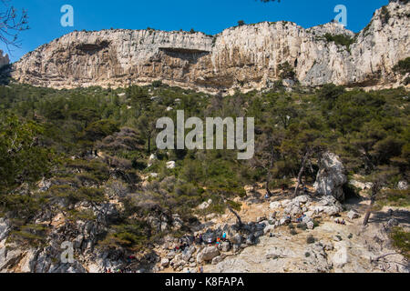 Paroi des toits in Calanque de sugiton, Calanques Nationalpark, Südfrankreich. Stockfoto