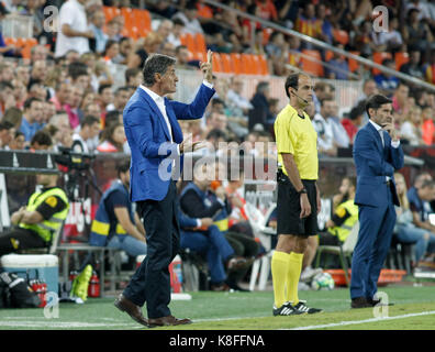 Valencia, Spanien. 19 Sep, 2017. Trainer Jose Miguel Gonzalez (Michel) von Málaga und Spanisch während der Santander Liga (Liga) im Stadium Mestalla zwischen Valencia CF und Malaga CF gespielt. September 19 2017. Quelle: AFP 7/Alamy leben Nachrichten Stockfoto