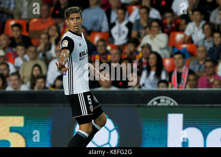 Valencia, Spanien. 19 Sep, 2017. 05 Gabriel Paulista von Valencia CF während der spanischen La Liga Match zwischen Valencia CF vs Malaga CF Mestalla Stadion am 19. September 2017. Credit: Gtres Información más Comuniación auf Linie, S.L./Alamy leben Nachrichten Stockfoto