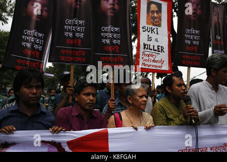 September 19, 2017 - Dhaka, Bangladesch - Bangladesh Aktivisten der Solidarität der Völker Bewegung genannt, einen Protest vor dem Entwicklungsprogramm der Vereinten Nationen (UNDP) Büro in Dhaka gegen die Todesfälle der Rohingya in Mynmarâ€™s Rakhine State in den Letzten. (Bild: © Md. mehedi Hasan über ZUMA Draht) Stockfoto