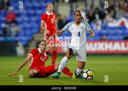 Birkenhead/Großbritannien. 19 Sep, 2017. Jordan Nobby von England während der FIFA WM 2019 Qualifikation Gruppe 1 Spiel zwischen England und Russland Frauen Frauen in Prenton Park am 19. September 2017 in Birkenhead, England. (Foto von Daniel Chesterton/phcimages. Credit: PHC Images/Alamy leben Nachrichten Stockfoto