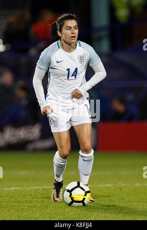 Birkenhead/Großbritannien. 19 Sep, 2017. Karen Carney von England während der FIFA WM 2019 Qualifikation Gruppe 1 Spiel zwischen England und Russland Frauen Frauen in Prenton Park am 19. September 2017 in Birkenhead, England. (Foto von Daniel Chesterton/phcimages. Credit: PHC Images/Alamy leben Nachrichten Stockfoto