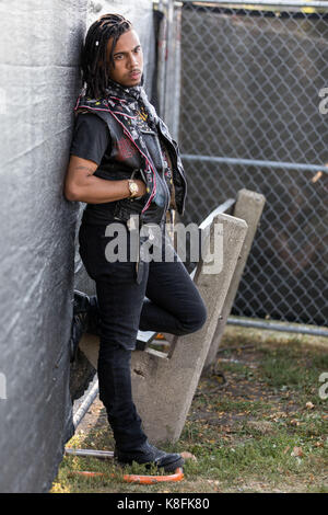 Chicago, Illinois, USA. 15 Sep, 2017. VIC MENSA stellt für ein Portrait backstage bei Riot Fest Musik Festival bei Douglas Park in Chicago, Illinois Credit: Daniel DeSlover/ZUMA Draht/Alamy leben Nachrichten Stockfoto