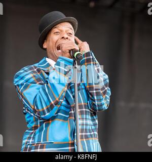 Chicago, Illinois, USA. 16 Sep, 2017. ANGELO MOORE von Fishbone während Riot Fest Musik Festival bei Douglas Park in Chicago, Illinois Credit: Daniel DeSlover/ZUMA Draht/Alamy leben Nachrichten Stockfoto