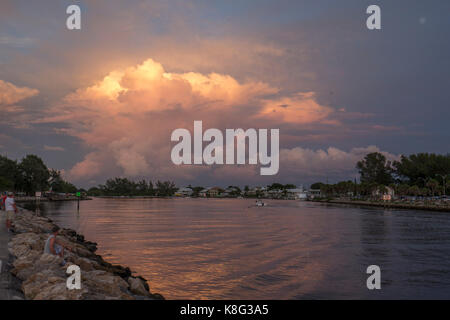 Sturmwolken über Venedig im Südwesten Florida Stockfoto