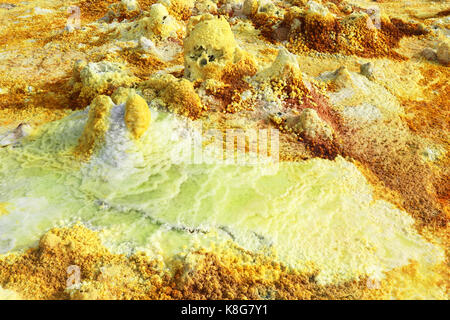 Innerhalb der Explosion Krater des Dallol Vulkan, die danakil Depression, Äthiopien Stockfoto