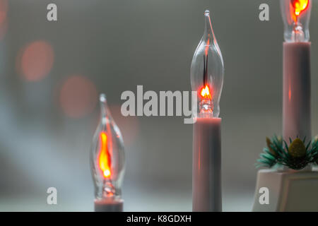 Advent elektrischen Kerzen Stockfoto