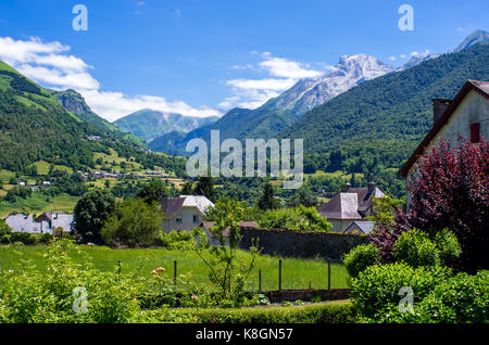 Berge aus dem Tal von Ossau, Pyrenäen, Frankreich Stockfoto