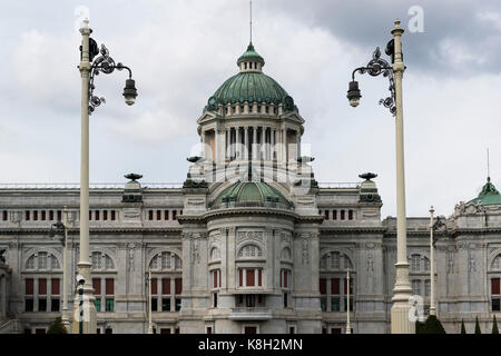 Das Ananta Samakhom Throne Hall ist ein königlicher Empfang Halle im Dusit Palace in Bangkok, Thailand. Es wurde im Auftrag von König Chulalongkorn (Rama V) Stockfoto
