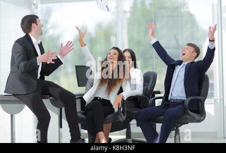 Business Team ihren Sieg feiern. Stockfoto