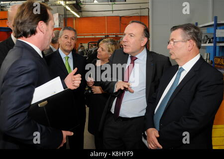 Pierre Gattaz, Präsident von MEDEF, Besuch zum professionellen Training Center in Lyon, Frankreich Stockfoto