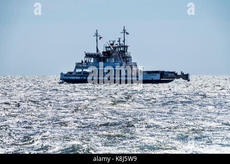 North Carolina, North Carolina, North Carolina, Outer Banks, Pamlico Sound, Ocracoke Island, Hatteras, Fähre, Bootswasser, Wellen, NC170518136 Stockfoto