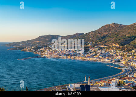 Samos Insel Griechenland, Viiew auf Stadt Samos Stockfoto