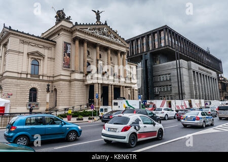 Die Staatsoper und National Museum, Prag Stockfoto